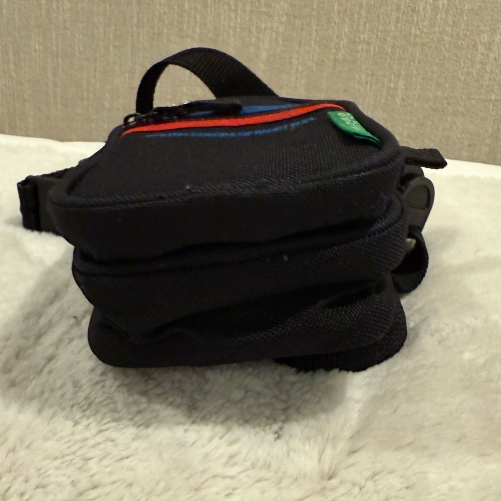 United Colors Of Benetton Camera Bag Cross Body Carry Case 90’s 6”x4”x2.5” - Picture 4 of 6